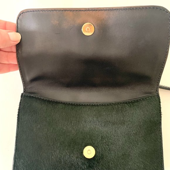 Stuart Weitzman Green Pony Hair Crossbody Bag - Picture 8 of 12
